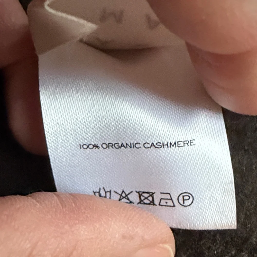 Almada the Label brown beanie great condition - Picture 6 of 10